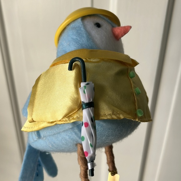 Target 2022 Spritz Felt Bird “Splash” Spring Yellow Raincoat + Umbrella Easter - Picture 4 of 5